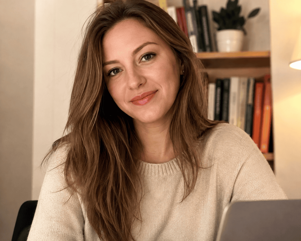 Eelena Goltbell